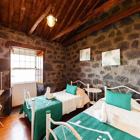 Holiday Home, Santo Amaro, Pico, Azores Holiday home *