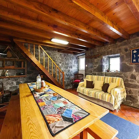 Holiday Home, Santo Amaro, Pico, Azores Holiday home Santo Amaro (Azores)